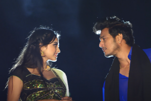 एच. बी. र मन्जुको ‘दिइसके यो जिवन ‘मा पुष्प र गीता ( भिडियो )