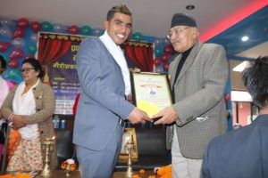 पत्रकार अरबिन्द्र गौतम लाई मोफसल पत्रकारिता पुरस्कार