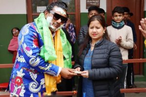 खम्बेको जन्मदिन अनाथालयमा