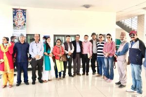 कलाकार संघको पहलमा चलचित्रकर्मीहरु लाइ “कोरोना विरुद्धको खोप”