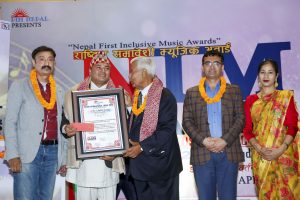 सुर्य चन्द ‘संगीत पत्रकारिता पुरस्कार-२०७७’ बाट सम्मानित