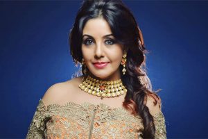 मेलम्चीमा भत्किएका संरचना पुनःनिर्माण गर्न करिश्माको एक लाख सहयोग