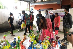 म्युजिक भिडियोसँग सम्बन्धित १२० जनालाई राहत वितरण