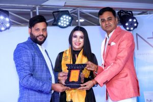 एनप्लस प्रोफेसनलका ६ सौन्दर्य सामाग्री सेलेब्रेटीहरुद्धारा सार्वजनिक