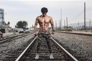 कोरोनाका कारण लाखे दुई युनिट बनाएर छायांकन गर्दै