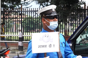 ट्राफिक प्रहरीद्वारा ‘अनिवार्य मास्क अभियान’ सुरु