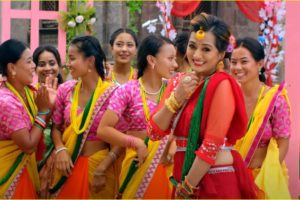 गायिका तथा संचारकर्मी शोभा त्रिपाठीको तीज गीत “बादलु लाएर” सार्बजनिक (भिडियो सहित)