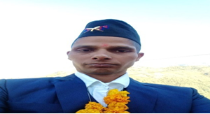 रिस सबै त्याग गरेर मायामा……..