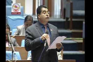 आम्दानीभन्दा खर्च बढी भएपछि सरकारले ऋणबाट काम चलाउन थालेको छ ः सांसद ढकाल