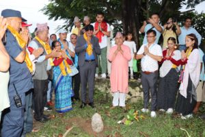 दमक र पथरीको भुटानी शरणार्थी शिविर स्वास्थ्य चौकी शिलान्यास