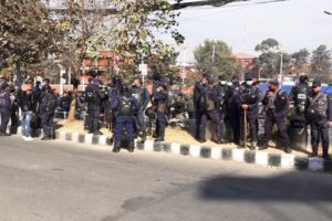 काठमाण्डाैमा निषेधित क्षेत्र ताेडेकाे आराेपमा अभियन्ता पक्राउ