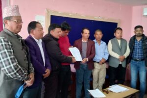 सत्यनारायण बहादुर श्रेष्ठलाई पत्रकार महासंघको संस्थापक अध्यक्ष कायम गरिनुपर्ने फोनिजको माग