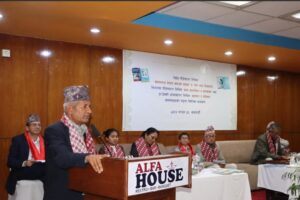 एकै परिवारका तीन सदस्यको चार पुस्तक विमोचन