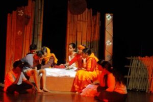 ग्रेडेड स्कुलका विद्यार्थीले मन्चन गरे ‘रित’ नाटक