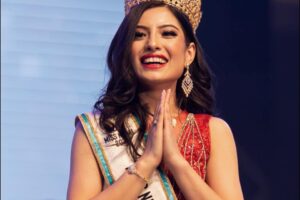 ‘आइसी डिजाइनर रनवे’ चर्चित सेलिब्रेटीको फेसन शो