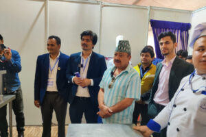 टुँडिखेलको सीप मेला अवलोकनपछि मेयर हमालक‍ोप्रस्ताव- धनगढीमा पनि गरौं