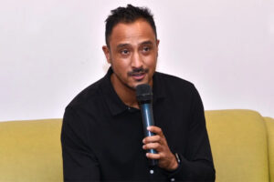 पारस खड्काको चेतावनी- मेरो चरित्र हत्या गरियो, ढिलो चाँडो कानुनी दायरामा ल्याउछु