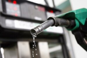 पेट्रोलियम पदार्थमा हरित कर : आलु, प्याज र स्याउको भ्याट हट्यो