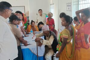 एकीकृत विशेषज्ञ स्वास्थ्य शिविरमा चार सयभन्दा बढीको उपचार