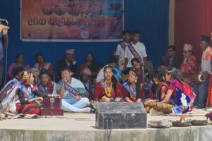 मकालु साहित्यिक समाजद्वारा कोशी प्रदेशस्तरीय लोकदोहोरी सम्पन्न