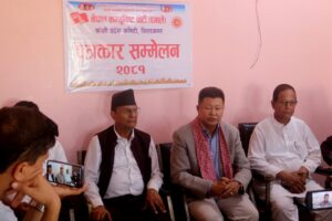 ‘पार्टीलाई मर्यादित बनाउन १३ बुंदे आचार संहिता पालना गर्नु पर्छ’
