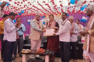 विराटनगर १० नम्बर वडाद्वारा कर्मचारी सम्मानसँगै भवनको उद्घाटन