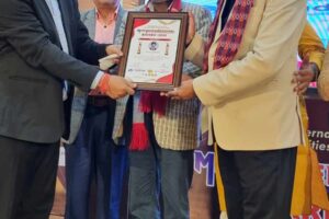 मान अवार्डद्धारा बरिष्ठ गायक सिताराम पोखरेल सम्मानित