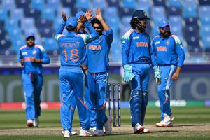 भारत च्याम्पियन्स ट्रफीको फाइनलमा