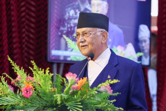 माउन्ट एभरेष्ट होइन, सगरमाथा भनेर ब्रान्डिङ गरौंः प्रधानमन्त्री