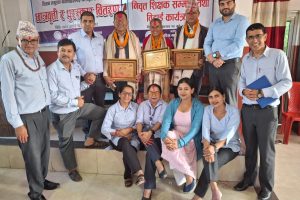 पोखरिया माविद्वारा ७ लाख ६४ हजार बराबरको छात्रवृत्ति वितरण