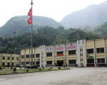 फेरि फर्कंदै तातोपानी नाका