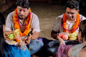 दश जना कलाकारको स्वरमा उत्कृष्ट तिहार गीत “चेली र माइती” बजारमा (भिडियो साहित्)